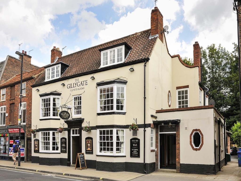 The Gillygate Pub Bed and Breakfast York Buitenkant foto